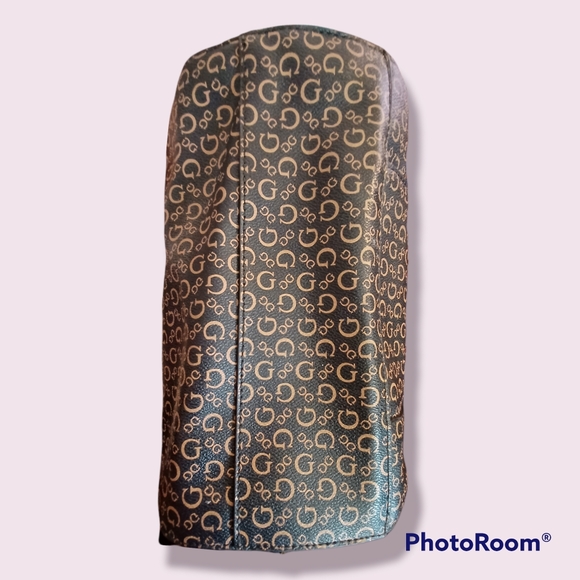 Guess Bag - Picture 10 of 13